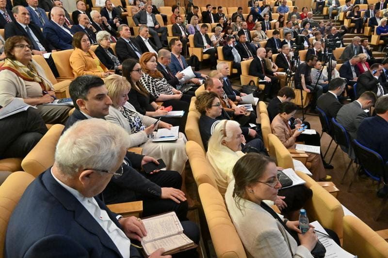 Зал Парламентские слушания